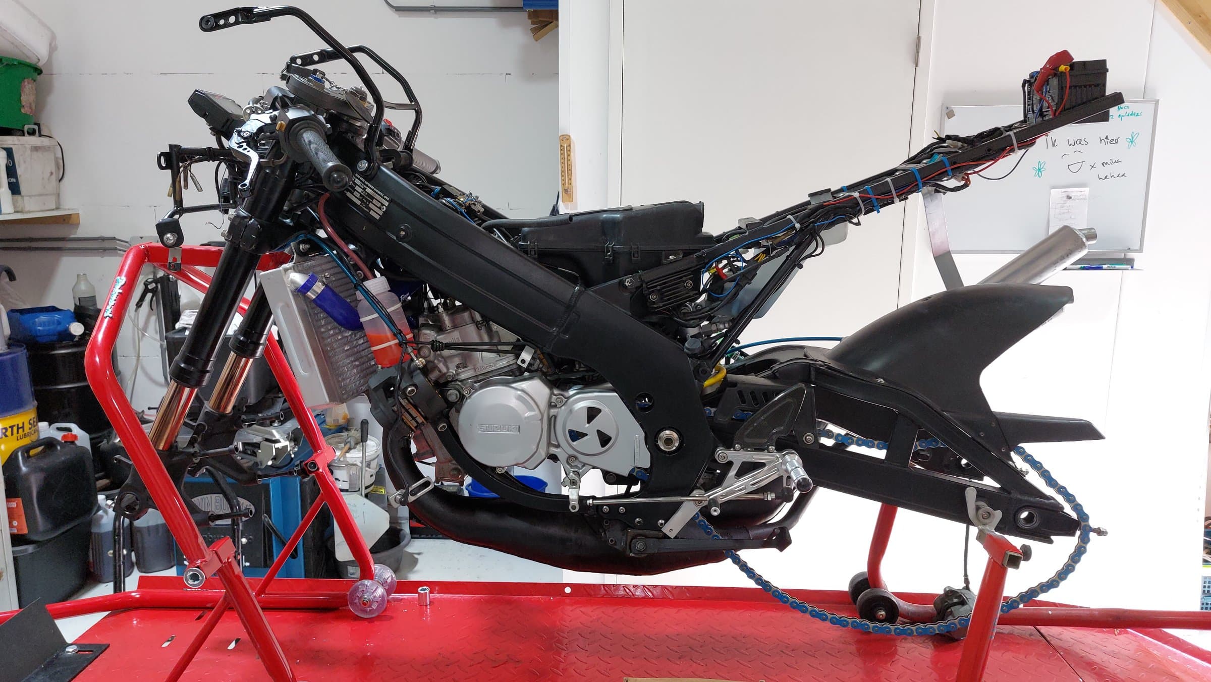 Suzuki RGV 250 TYGA